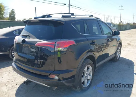 2018 Toyota Rav4 Xle from USA, damaged, VIN 2T3WFREV5JW464867